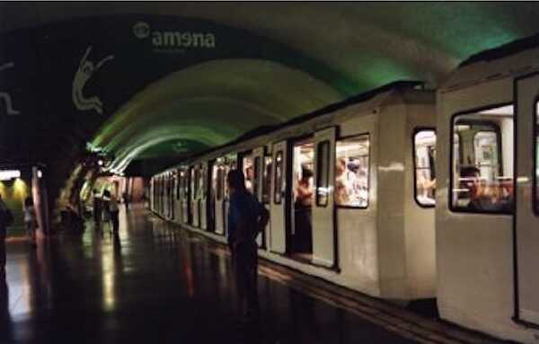 Visuel de Métro